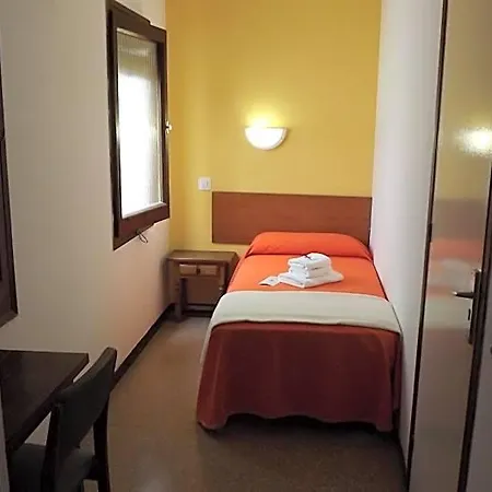 Hotel Miami *