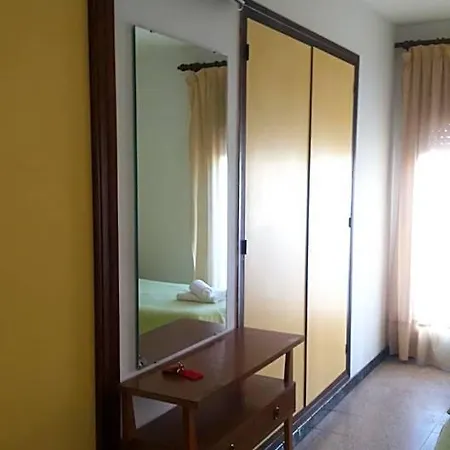 Miami Hotel *